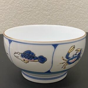 Rare BLUE MOON Blue Pink Seafoods Design Fish Shrimp Squid Crab Stingray 6” Bowl